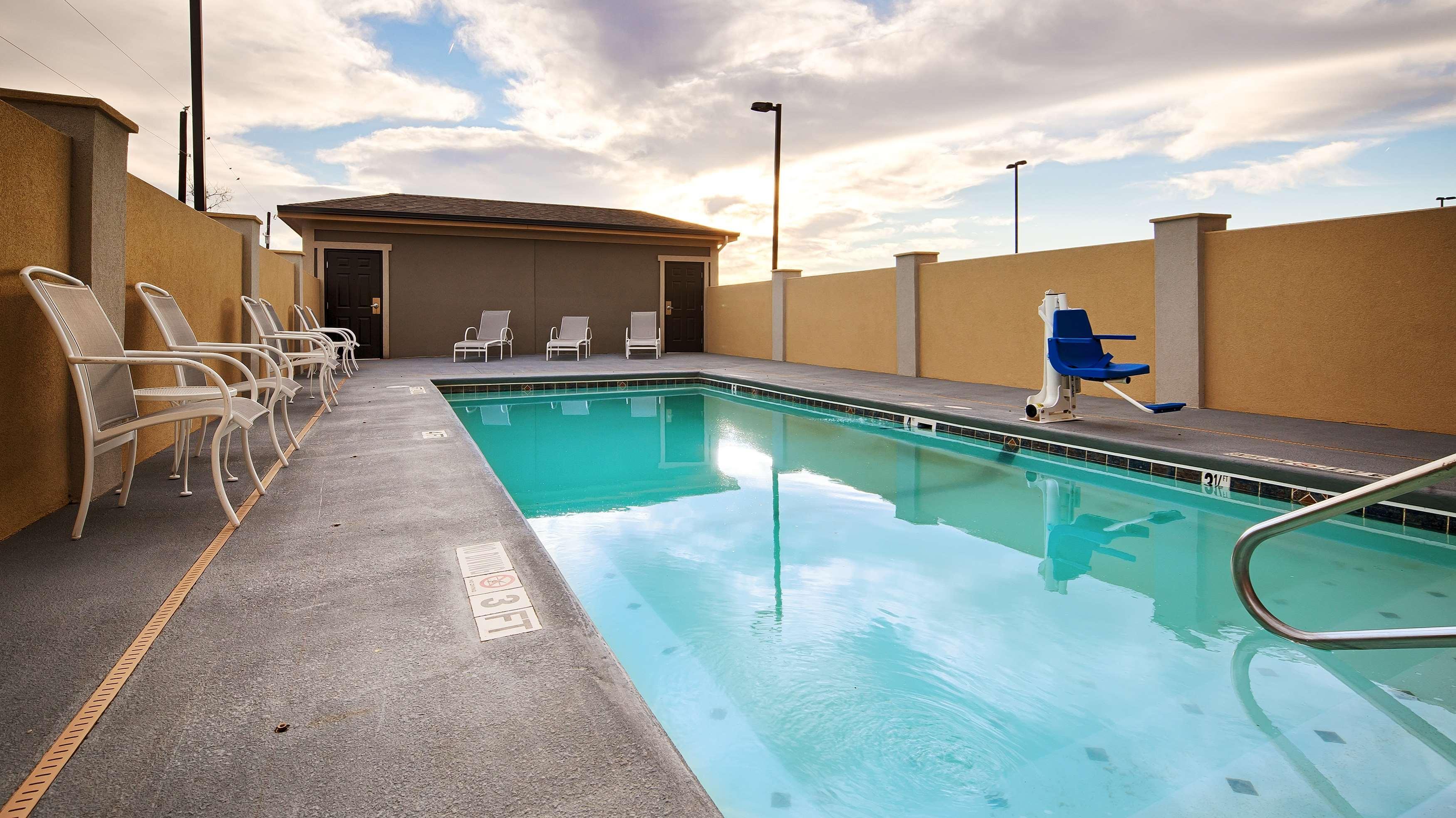 Best Western Los Alamitos Inn & Suites Eksteriør bilde