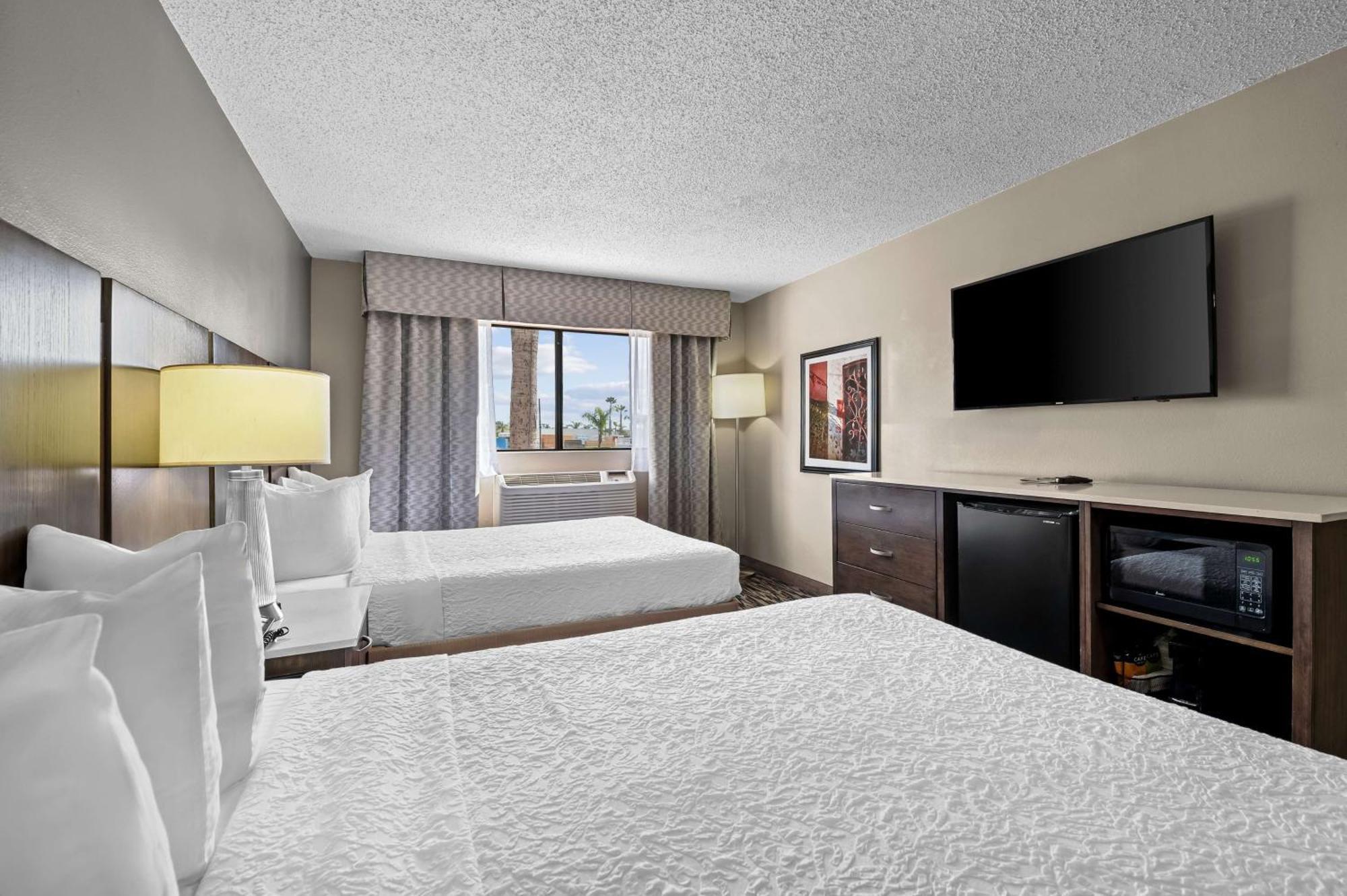Best Western Los Alamitos Inn & Suites Eksteriør bilde